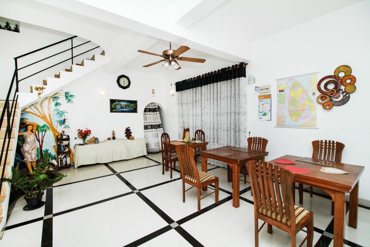 Jj Villa Bentota Aluthgama Kültér fotó